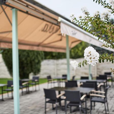 Aquasol Resort Mosonmagyaróvár Extérieur photo