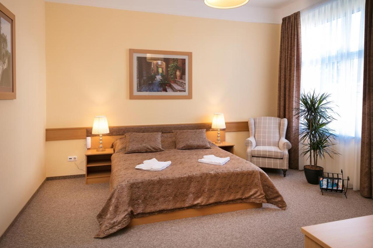 Aquasol Resort Mosonmagyaróvár Extérieur photo